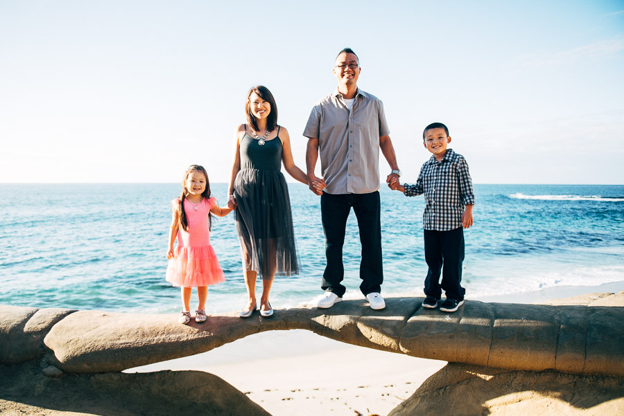 Ko Family Shoot at La Jolla Beach — photo 5
