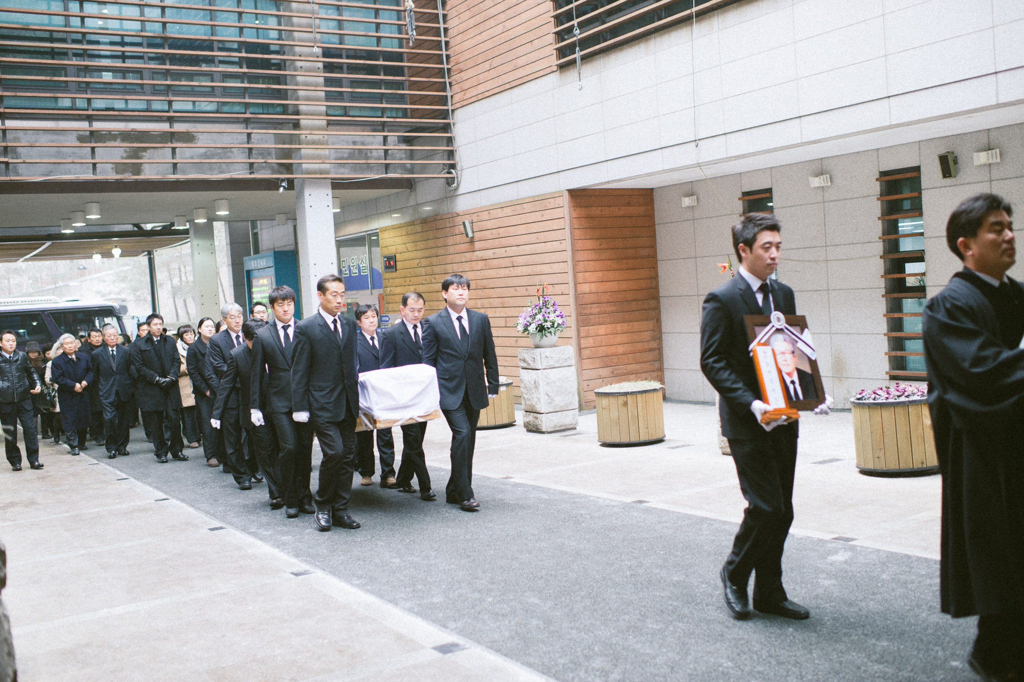 Life & Moments — photo 3